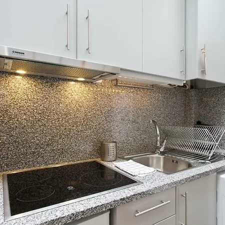 Host Wise - Cozy Quiet Flat - Trindade Station Apartamento *