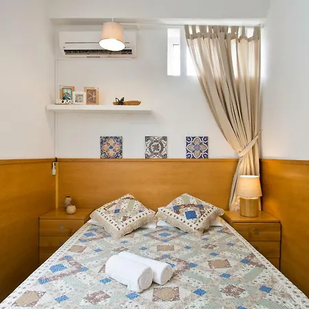 Host Wise - Cozy Quiet Flat - Trindade Station Lejlighed *